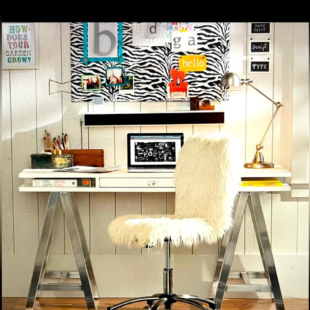 Pottery Barn Teen, Classic Zebra Pin-It Pinboard